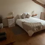 بيت للعطل La Ferme De Borie *